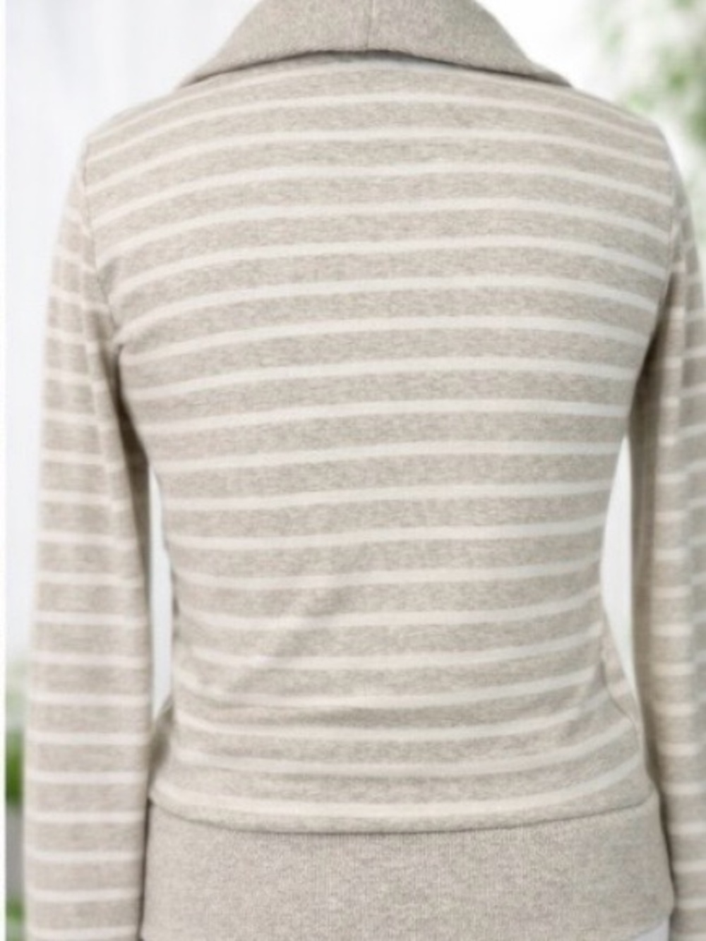 Banana Republic Beige‎ & Cream Striped Shawl-Collar Pullover Sweater - Picture 2 of 3